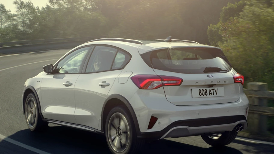 Ford Focus Hatchback dış görseli