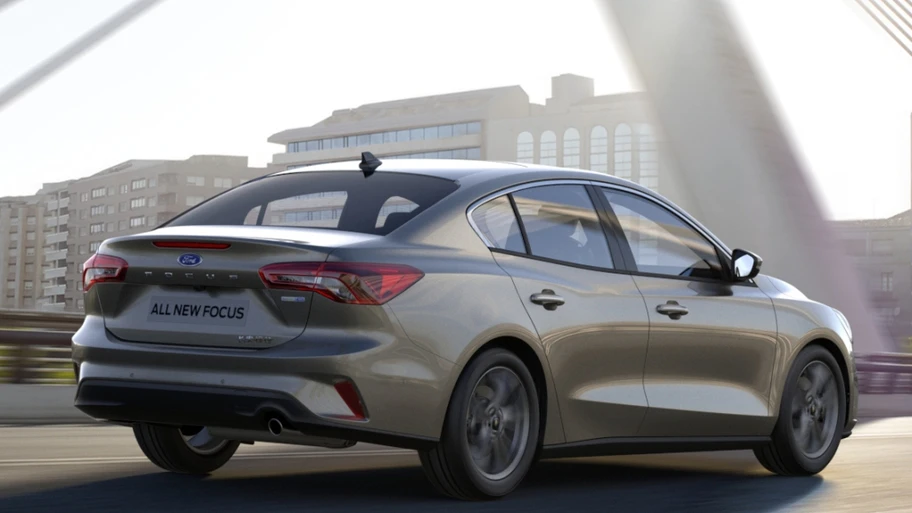 Ford Focus Sedan dış görseli