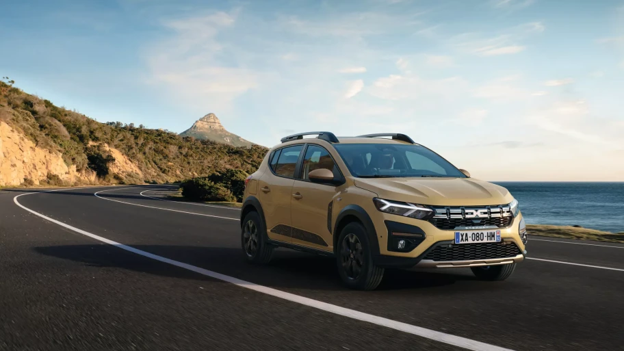 Dacia Sandero dış görseli