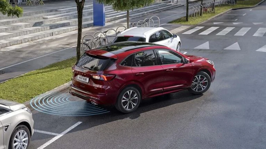 Ford Kuga dış görseli