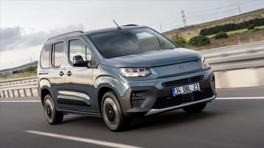 Fiat Doblo Combi dış görseli