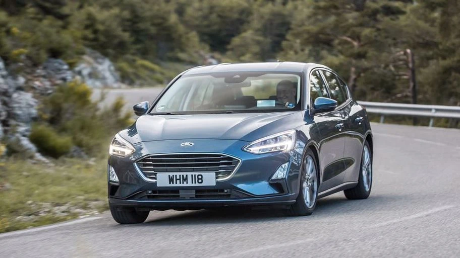 Ford Focus Hatchback dış görseli