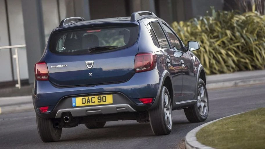 Dacia Sandero dış görseli