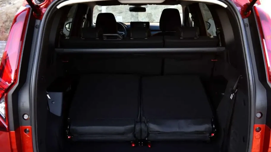 Dacia Jogger iç görseli